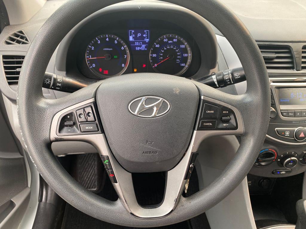 2016 Hyundai Accent SE