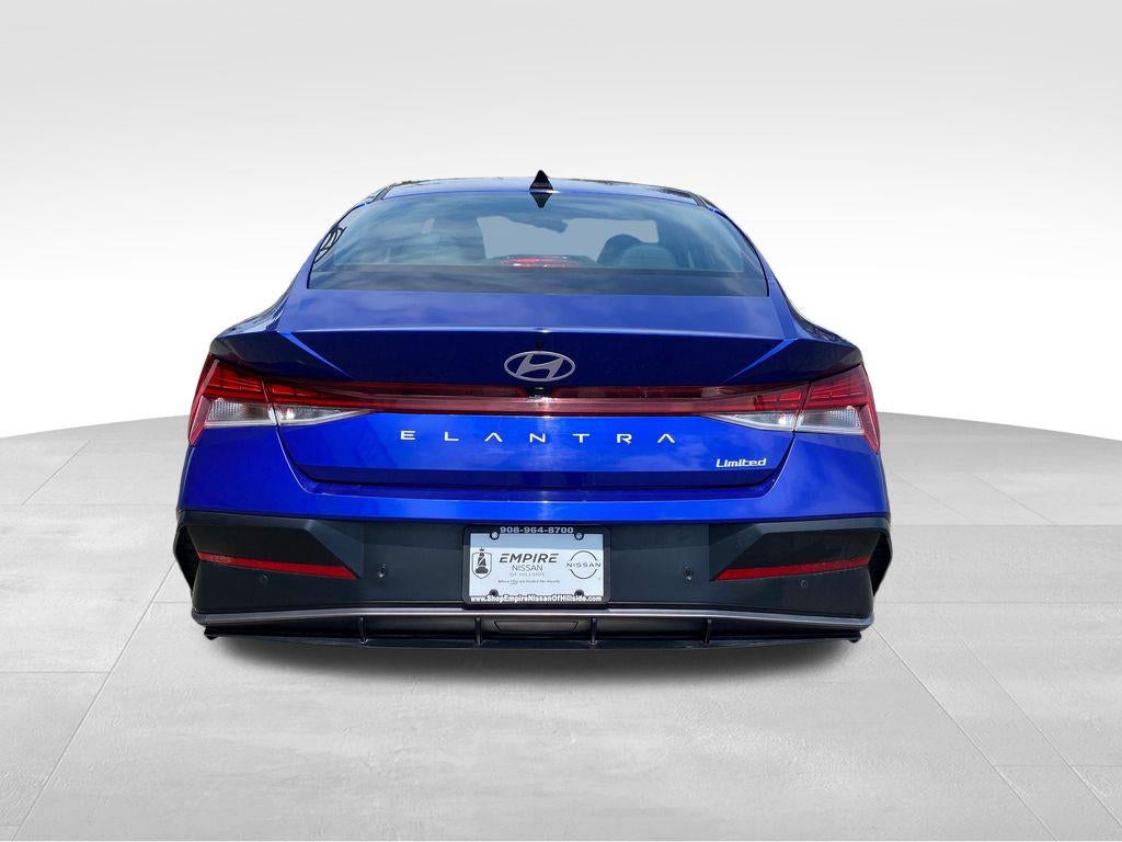 2024 Hyundai Elantra Limited
