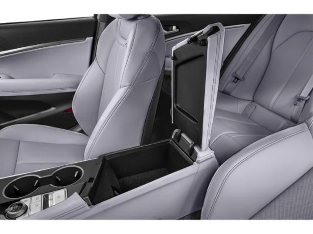 2024 Genesis G70 2.5T RWD