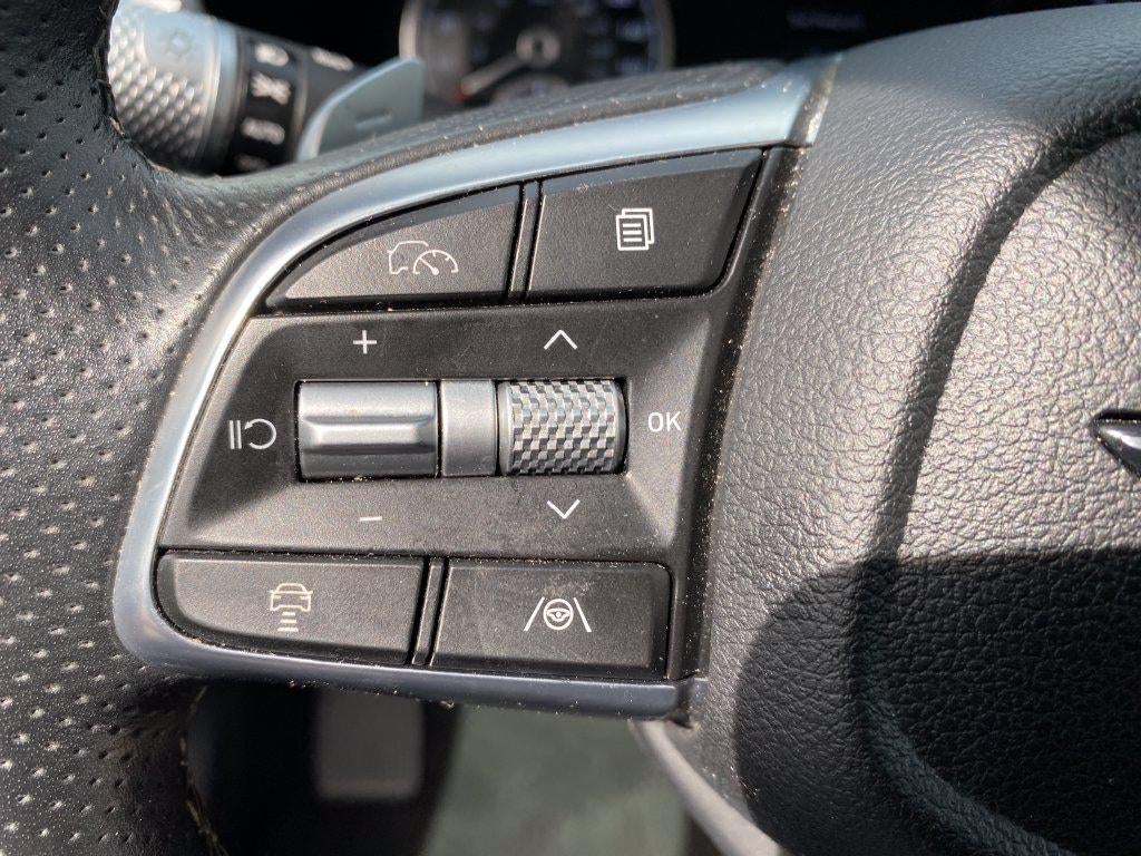 2025 Genesis G70 2.5T AWD