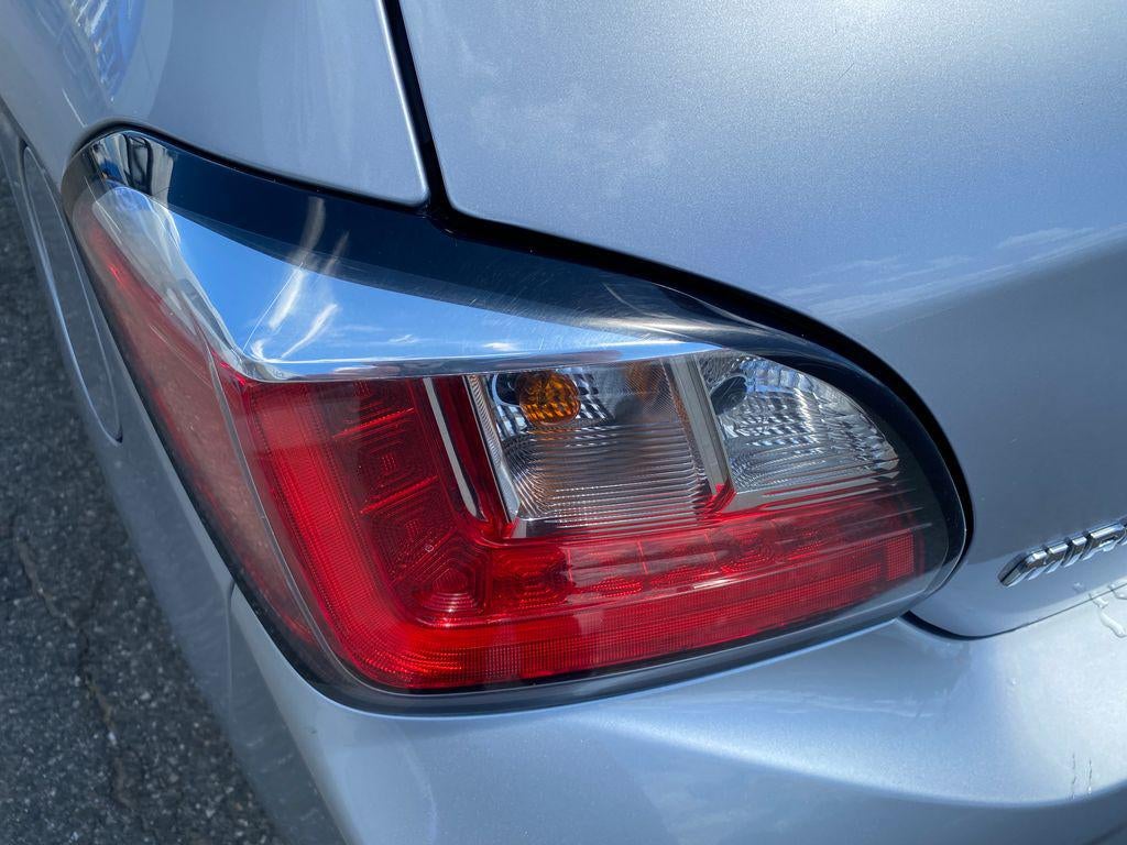 2022 Mitsubishi Mirage ES