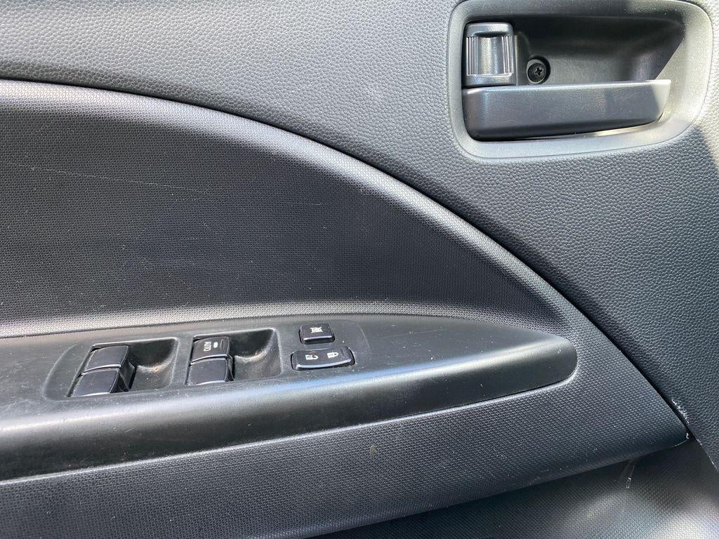 2022 Mitsubishi Mirage ES