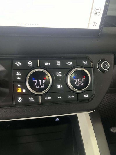 2025 Land Rover Defender 110 S