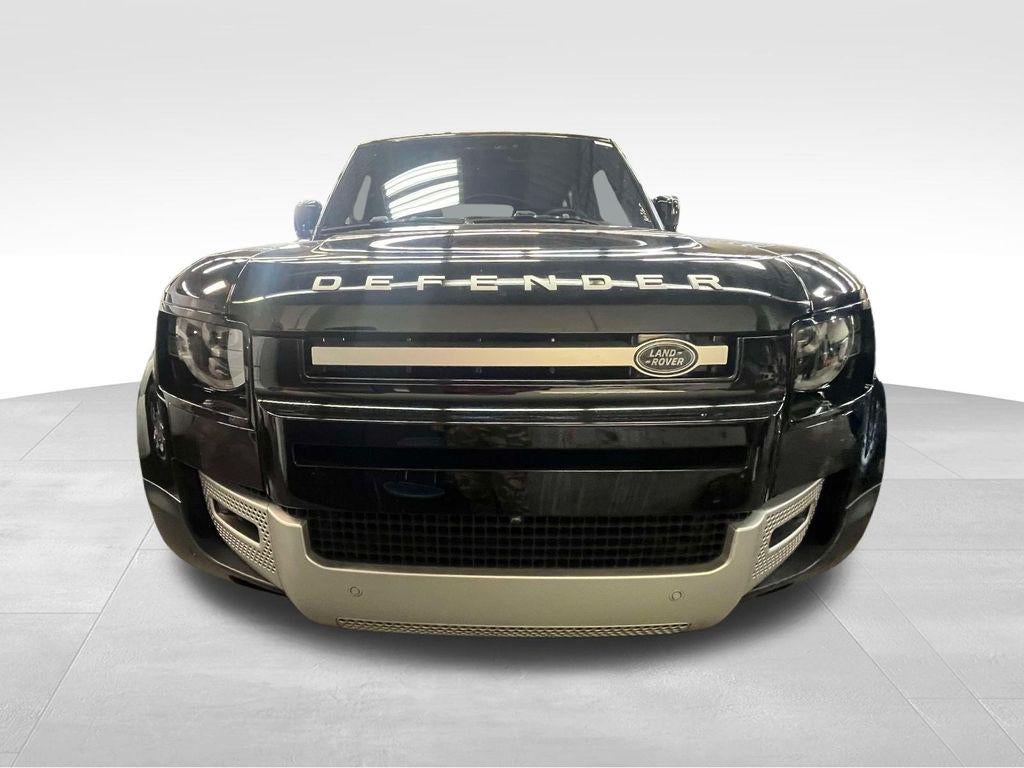2025 Land Rover Defender 110 S