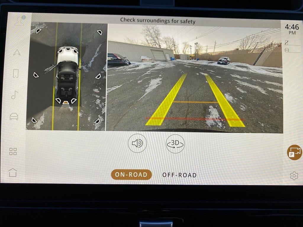 2024 Land Rover Discovery P300 S