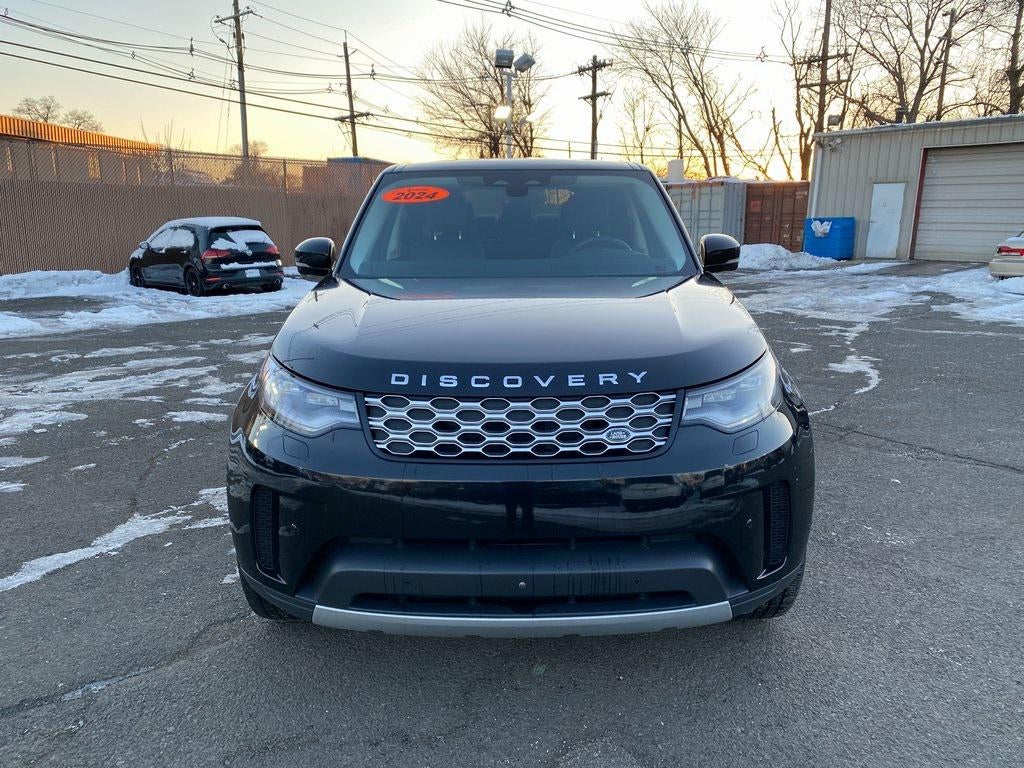 2024 Land Rover Discovery P300 S