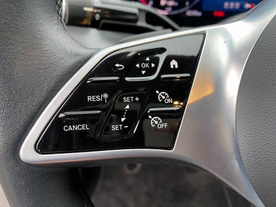 2025 Mercedes-Benz C 300 C 300