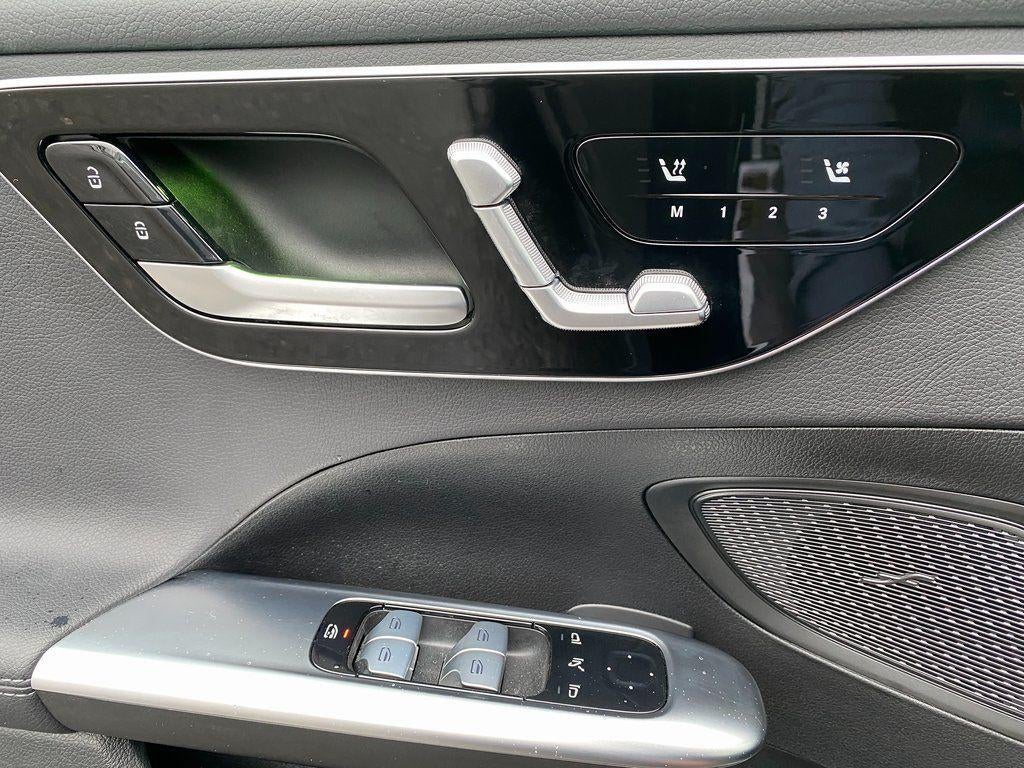 2025 Mercedes-Benz C 300 C 300