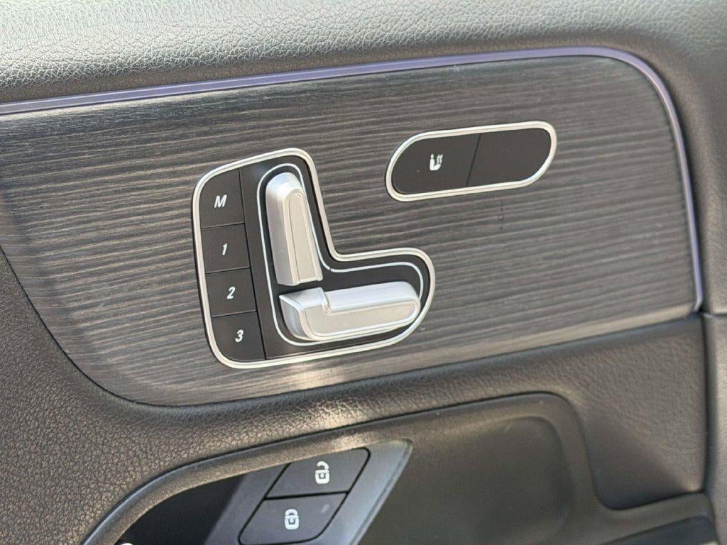 2021 Mercedes-Benz GLB 250 4MATIC®