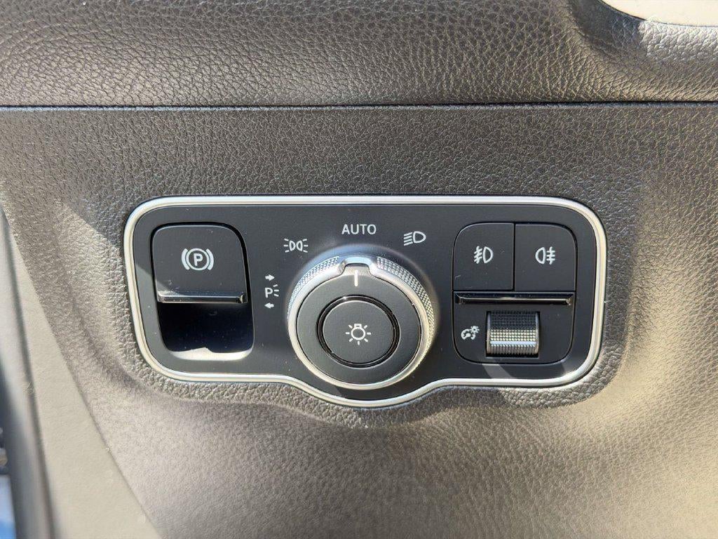 2021 Mercedes-Benz GLB 250 4MATIC®