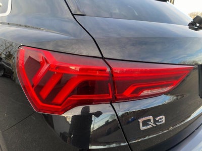 2024 Audi Q3 Premium 45 TFSI S line quattro Tiptronic