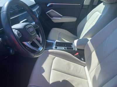 2025 Audi Q3 Premium 45 TFSI S line quattro Tiptronic