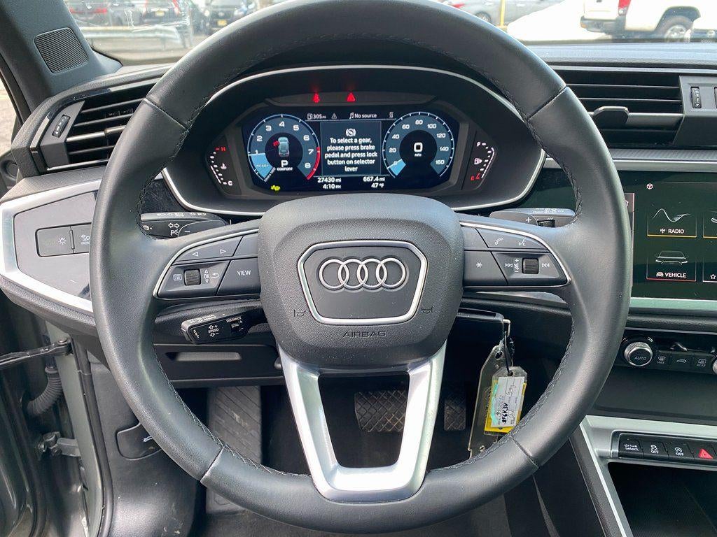 2025 Audi Q3 Premium 45 TFSI S line quattro Tiptronic