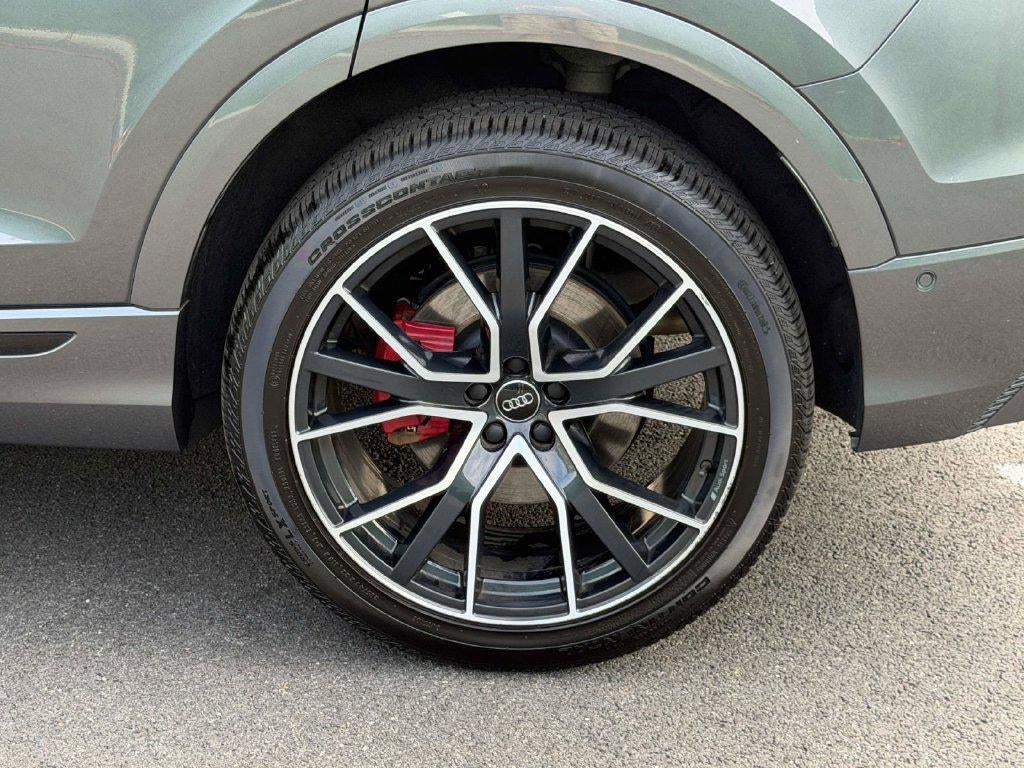 2019 Audi Q8 55 Premium