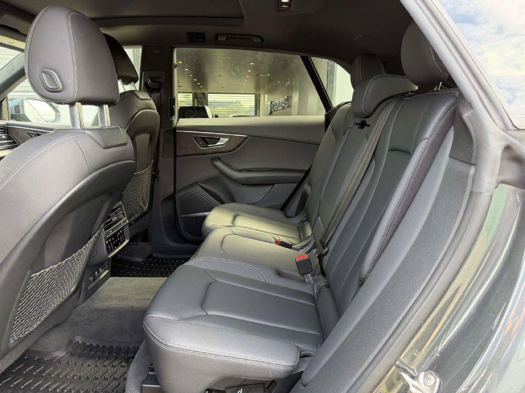 2019 Audi Q8 55 Premium
