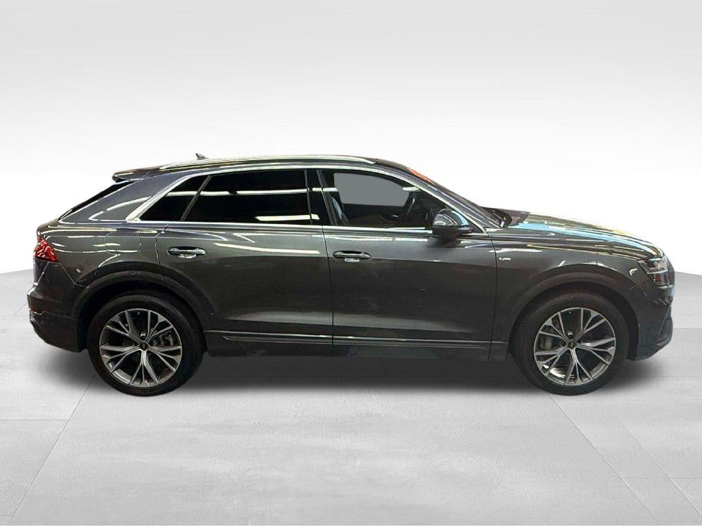 2023 Audi Q8 Premium Plus 55 TFSI quattro Tiptronic