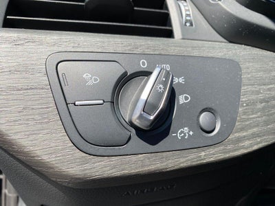 2024 Audi A4 Premium Plus 45 TFSI S line quattro S tronic