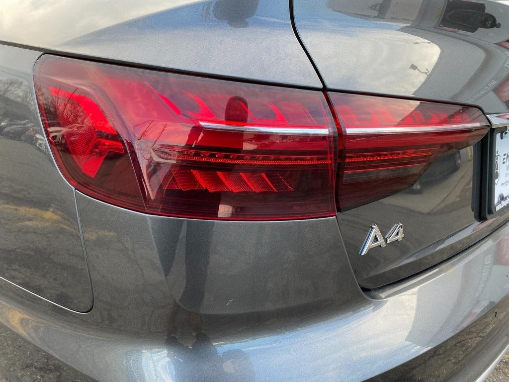 2024 Audi A4 Premium Plus 45 TFSI S line quattro S tronic