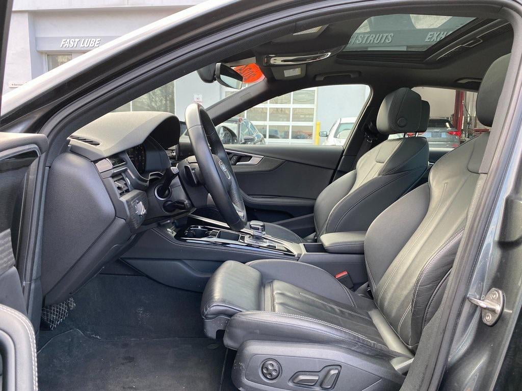 2024 Audi A4 Premium Plus 45 TFSI S line quattro S tronic