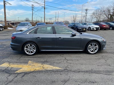 2024 Audi A4 Premium Plus 45 TFSI S line quattro S tronic