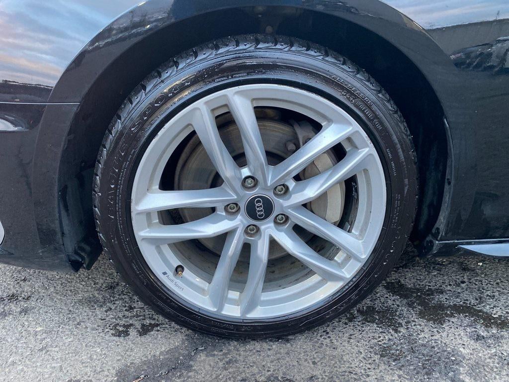 2024 Audi A4 Premium Plus 45 TFSI S line quattro S tronic