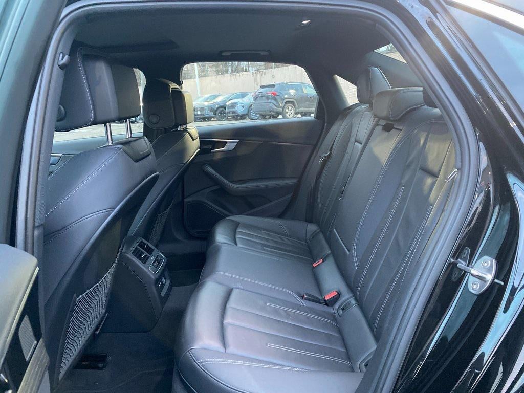 2024 Audi A4 Premium Plus 45 TFSI S line quattro S tronic