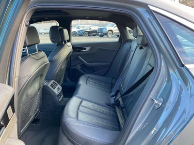 2024 Audi A4 Premium Plus 45 TFSI S line quattro S tronic