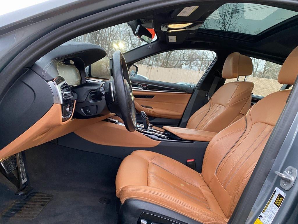 2023 BMW M550 i xDrive