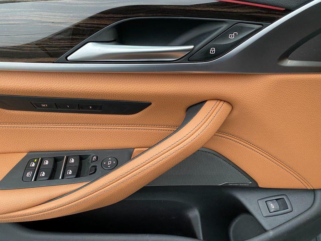 2023 BMW M550 i xDrive