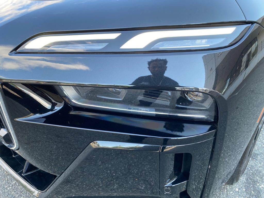 2025 BMW 740i xDrive