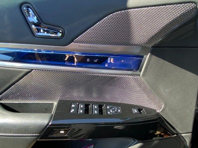 2024 BMW 740i xDrive