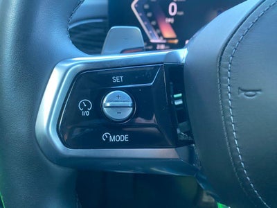 2025 BMW 740i xDrive