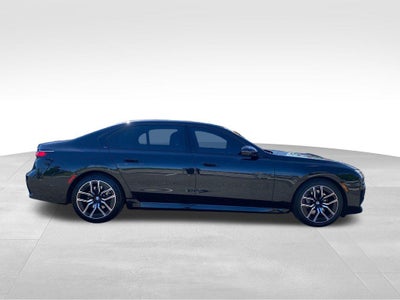 2025 BMW 740i xDrive